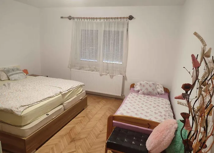 In - Balaton 51864 Siófok