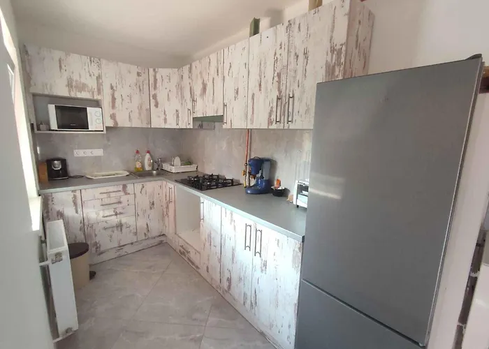 In - Balaton 51864 Siófok