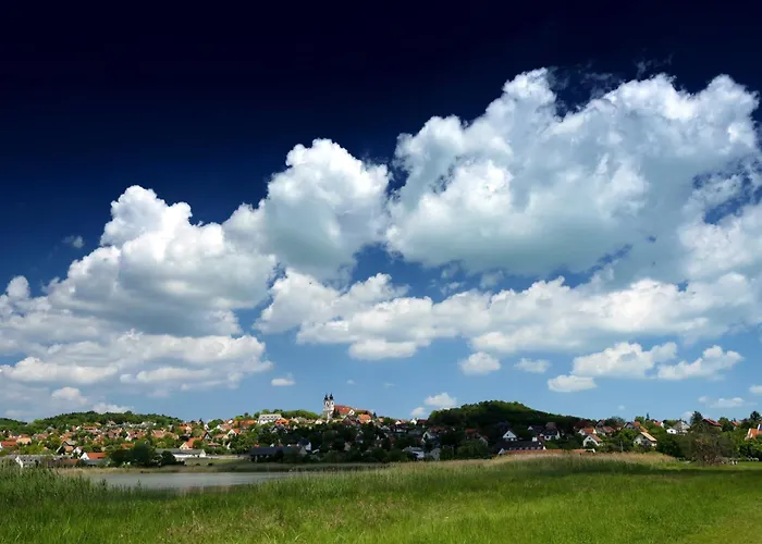 In - Balaton 51864 Siófok